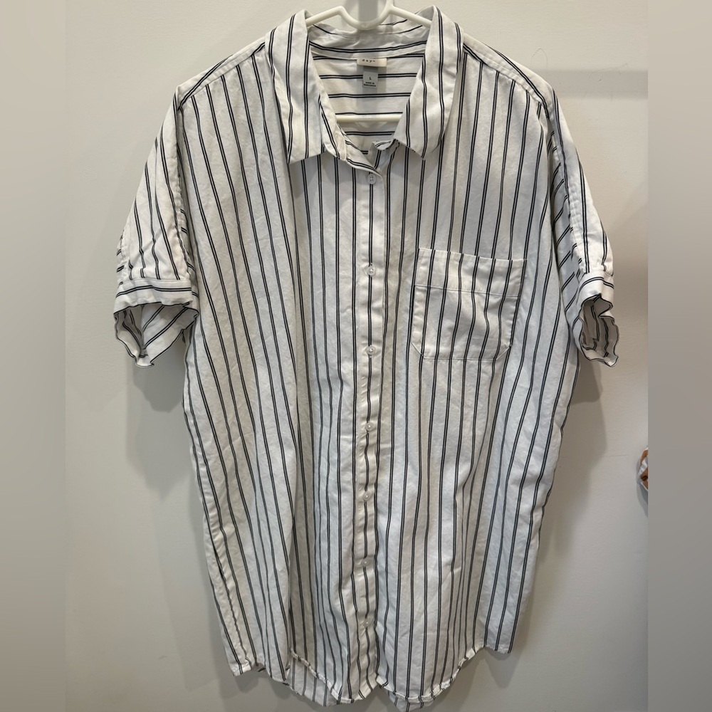a New Day White Short-Sleeve Button-Up T-Shirt Dress with Black Vertical Stripes